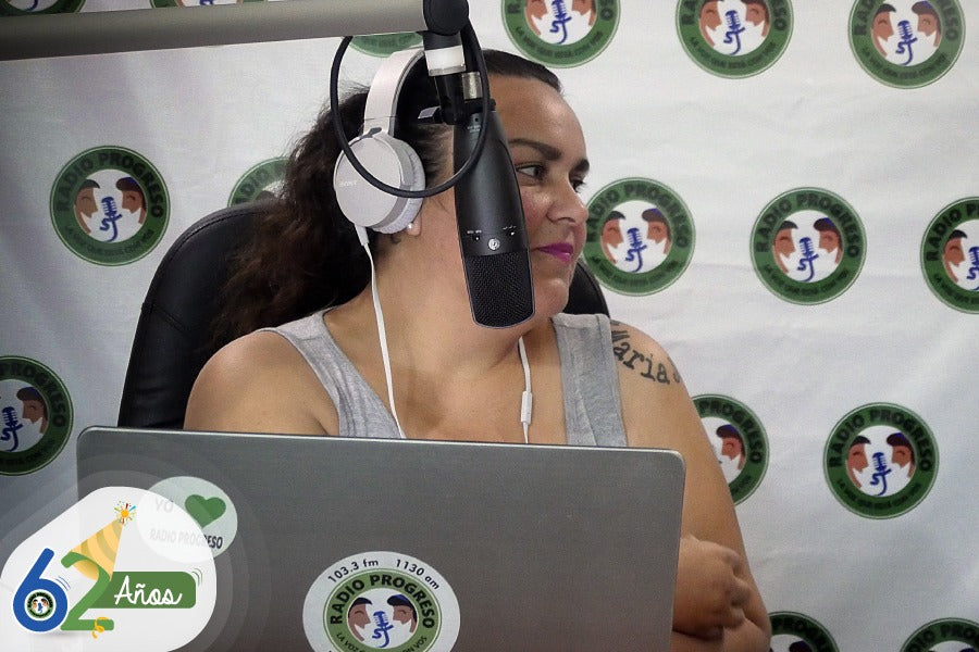 Remarkable radio (for schools)